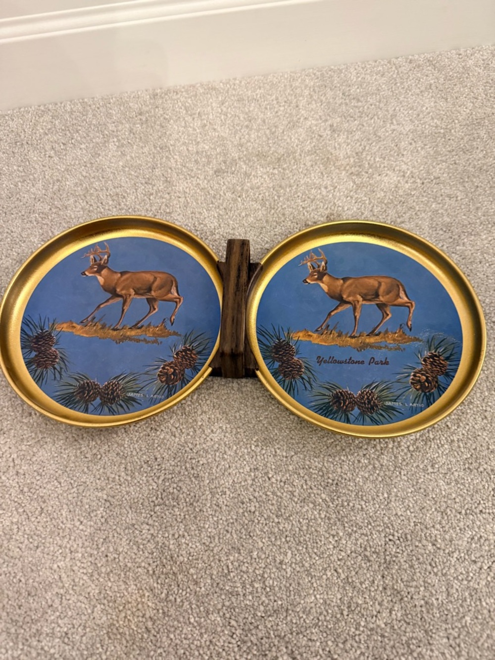 Yellowstone Park Deer Decorative metal serving tray in Gold and Blue